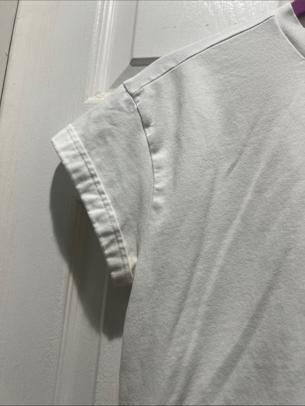 Gymshark White Cropped Logo Tee - Picture 4 of 8